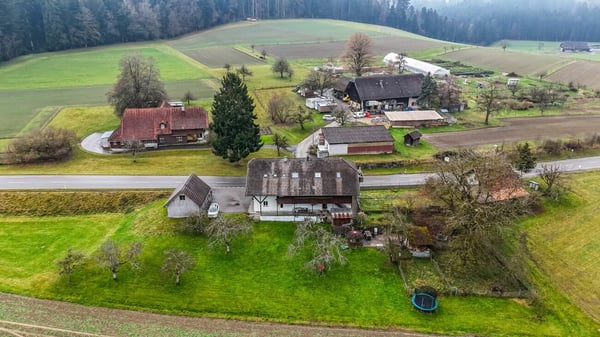 Vollvermietetes Mehrfamilienhaus mit 4 Wohnungen, 5.4% Bruttorendite 13