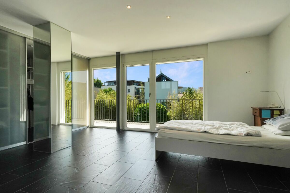 Sonnige 5.5 Zimmer Villa in See Nähe