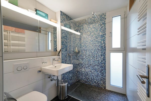 Sonnige 5.5 Zimmer Villa in See Nähe 12