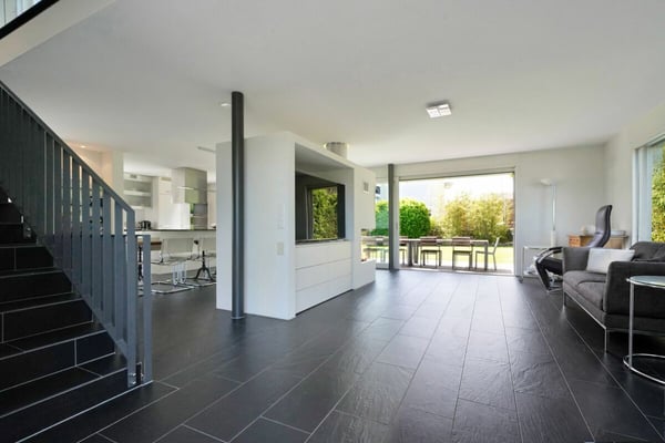 Sonnige 5.5 Zimmer Villa in See Nähe 2
