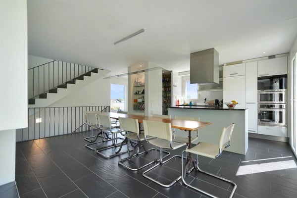 Sonnige 5.5 Zimmer Villa in See Nähe 3