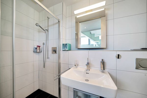 Sonnige 5.5 Zimmer Villa in See Nähe in Meyriez 8
