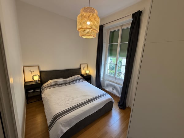 Charmant appartement de 2,5 pièces rénové à Genève - Transfert de bail à TERME FIXE 6