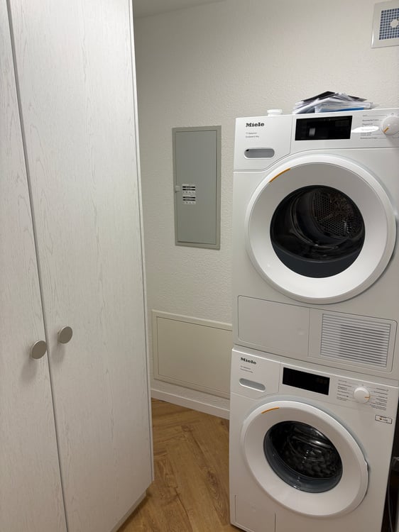 Modern sanierte 1.5-Zimmer-Wohnung im Dorfkern Reinach AG 7