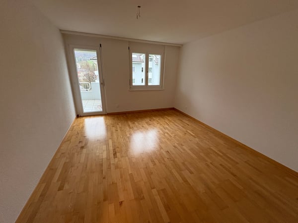 Modern sanierte 1.5-Zimmer-Wohnung im Dorfkern Reinach AG 4