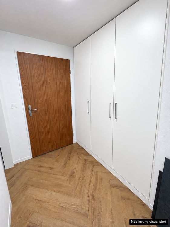 Renovierte 4.5-Zimmer-Dachwohnung mit Cheminée, Lift und Weitblick 10