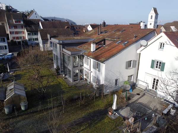 Mehrfamilienhaus im historischen Dorfkern mit viel Potenzial 4