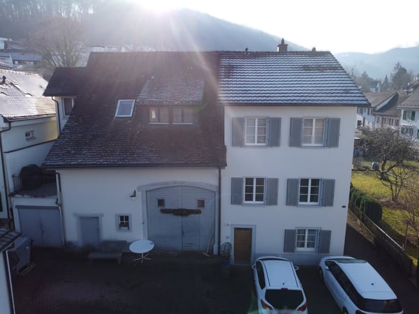 Mehrfamilienhaus im historischen Dorfkern mit viel Potenzial 3