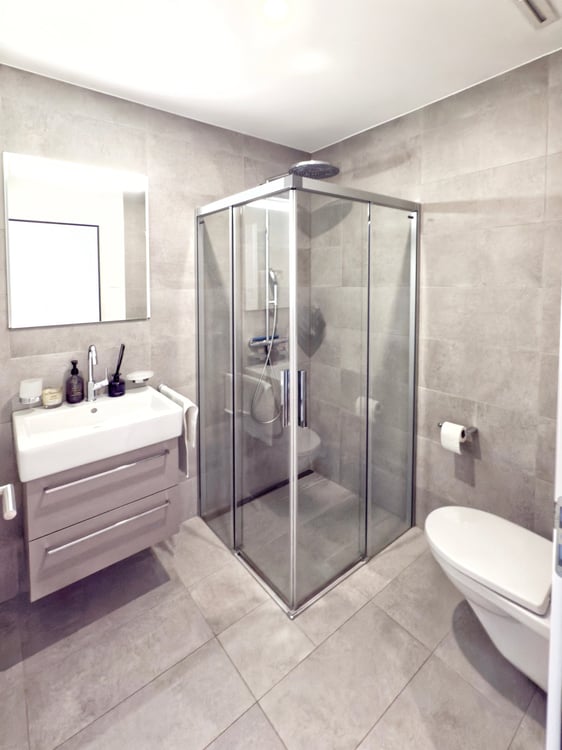 Exklusive 1.5-Zimmer-Eigentumswohnung mit unverbaubarer Seesicht 15