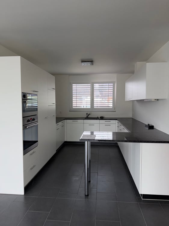 Charmante 1.5 Zimmer-Attikawohnung in Rothrist 3