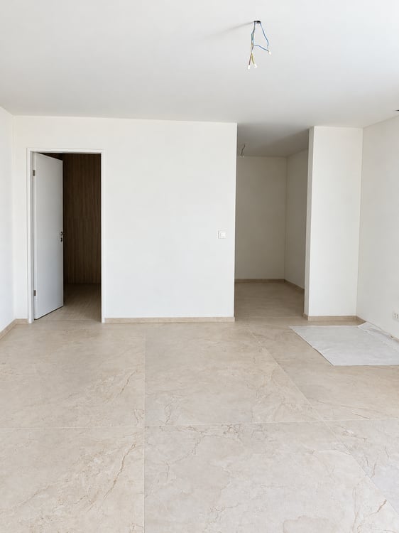 Exklusive 4.5-Zimmer-Terrassenwohnung mit Weitsicht und ultraluxuriösem Ausbau 13