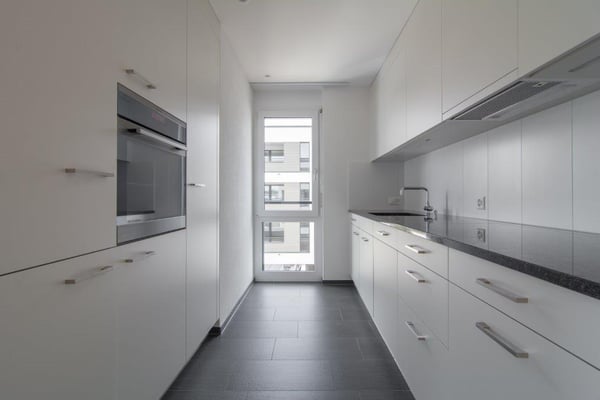 Moderne 2.5 Zimmer-Wohnung zu vermieten 3