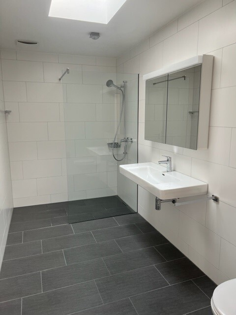 Moderne 2.5 Zimmer-Wohnung zu vermieten 5