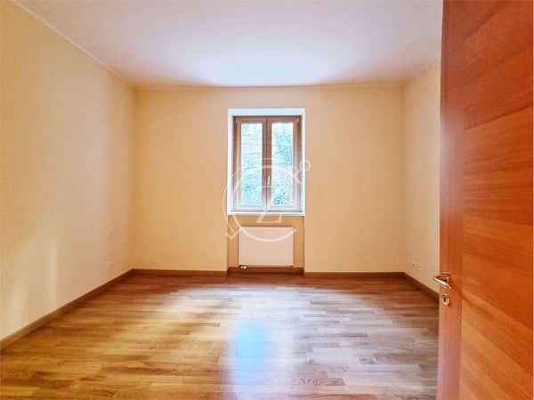 Appartamento 4.5 locali con giardino a Castagnola 7