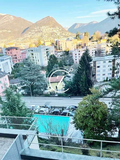 Monolocale arredato zona Moncucco con vista lago 4