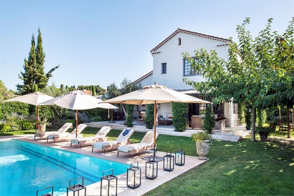VILLA DI CAP D'ANTIBES IN UN CONTESTO ECCEZIONALE 1