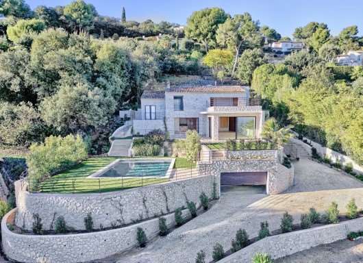 Villa neoprovenzale con magnifica vista sul mare 2
