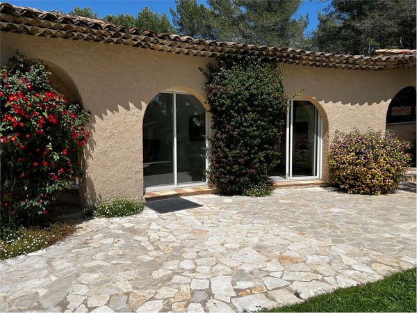 Bellissima villa vicino a Mougins 4
