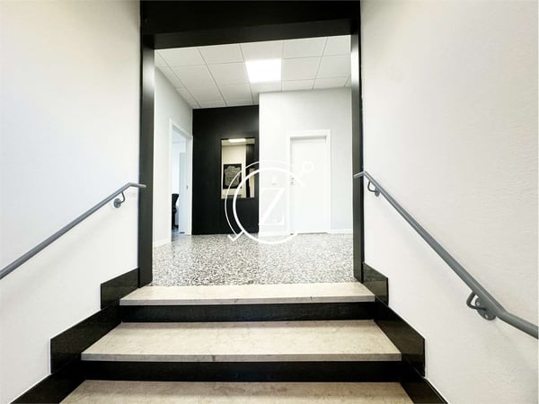 Comodo ufficio in vendita nel centro di Chiasso 2