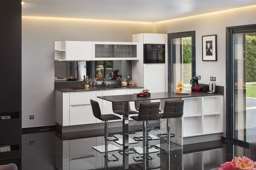 ECCEZIONALE TENUTA SUPER CANNES 13