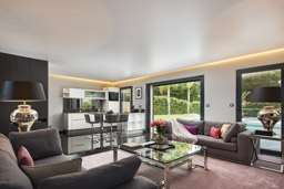 ECCEZIONALE TENUTA SUPER CANNES 10
