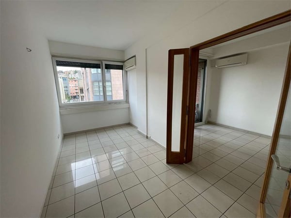 Affittiamo spazio commerciale Lugano Centro 1