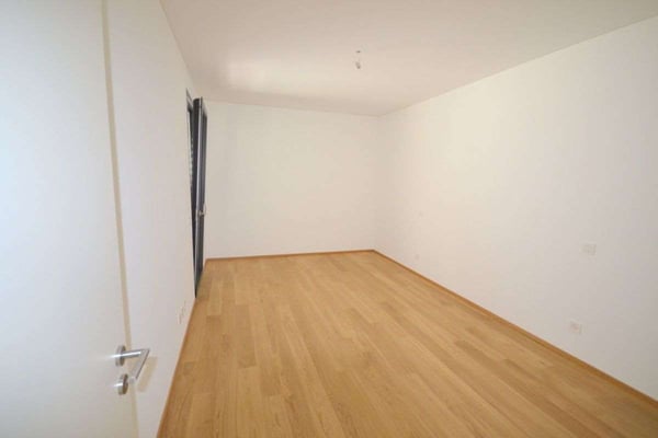 Vendesi appartamento moderno attico 2.5 locali a Lugano-Possibile Sec 5