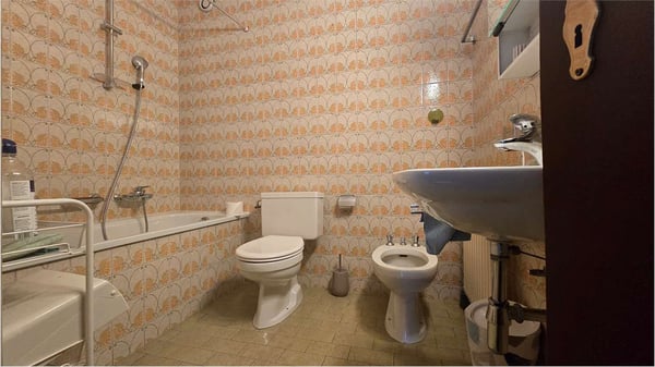 Vendesi Appartamento / Ufficio, 1.5 locali Chiasso 6