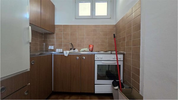 Vendesi Appartamento / Ufficio, 1.5 locali Chiasso 5