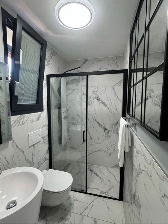 Attico di lusso esclusivo sul Lago di Lugano 8