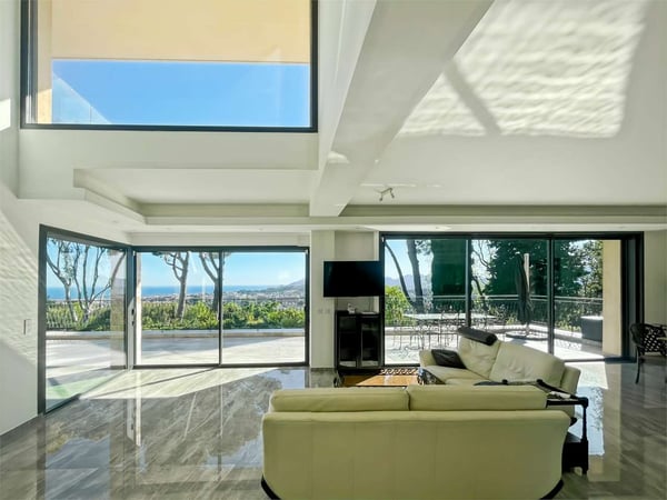 Villa contemporanea vista mare 4