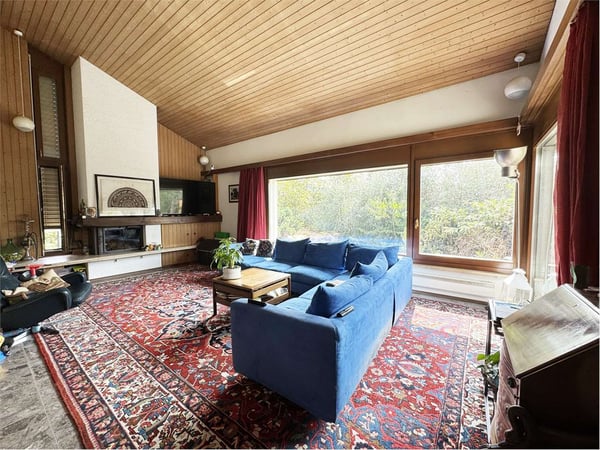 Vendesi Villa Storica a Magliaso immersa nel verde lontana dal traffic 1