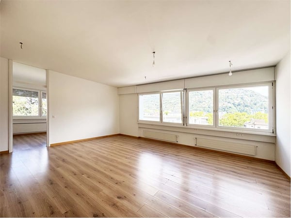 Appartamento 1.5 locali in centro a Lugano con parziale vista lago 2