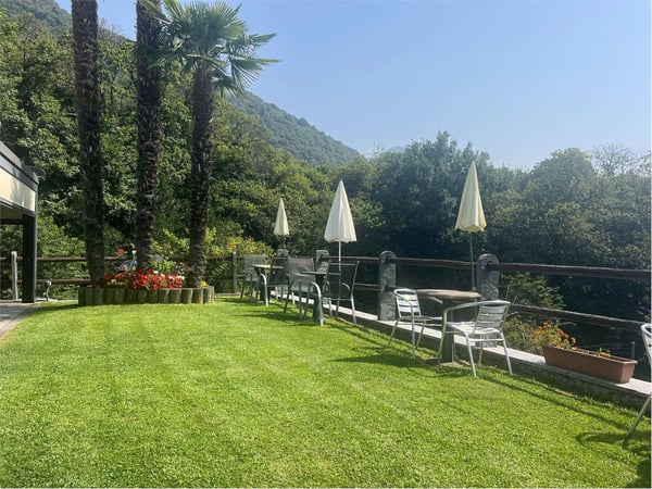 Brione sopra Minusio cas indipendente con piscina e vista panoramica 8