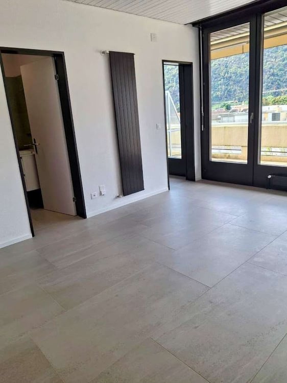 Affittasi monolocale attico in centro a Bellinzona 7