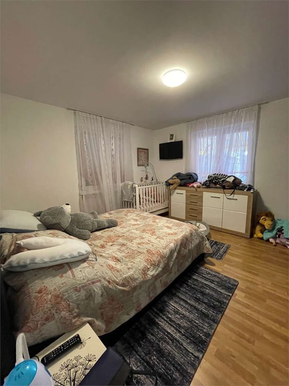 Villa Bifamiliare Ristrutturata - Ideale per Famiglie o Investimento 8