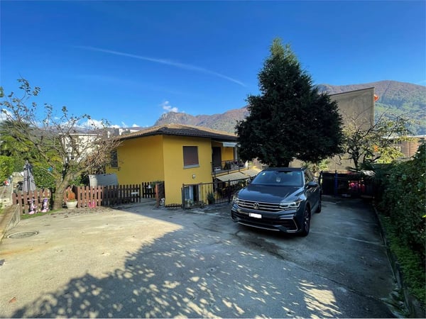 Villa Bifamiliare Ristrutturata - Ideale per Famiglie o Investimento 10