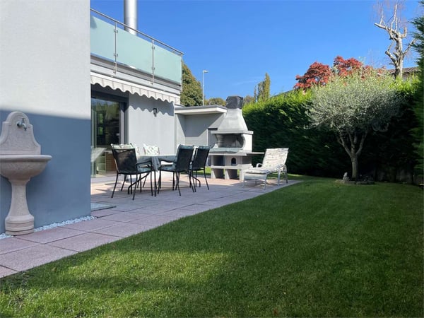 Villa indipendente di alto standing nella zona più esclusiva di Cademp