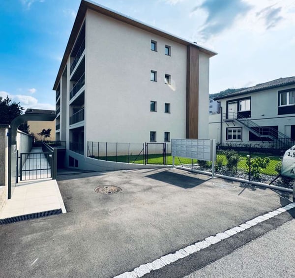 Nuovo e moderno 1.5 locali con giardino 1