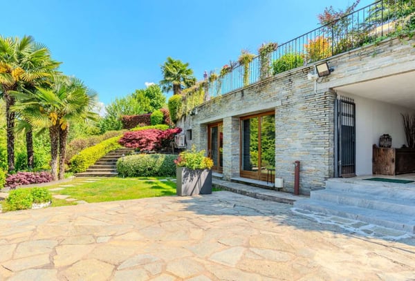 Casnate Con Bernate - Splendida villa di lusso con piscina 5