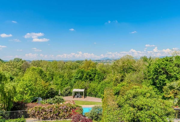 Casnate Con Bernate - Splendida villa di lusso con piscina 3