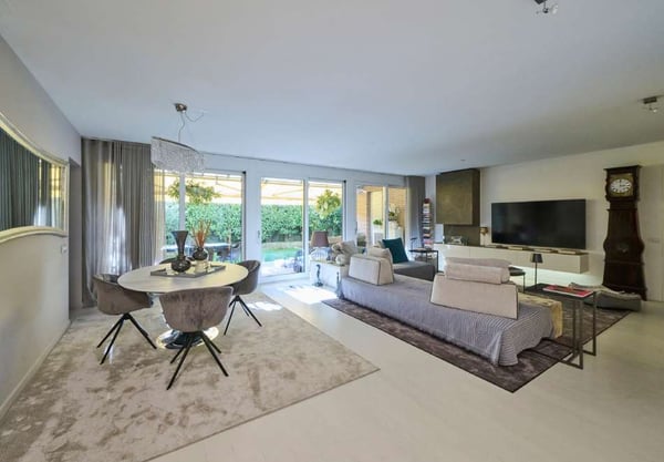 Lugano, eccezionale appartamento di 1.5 locali con giardino 2