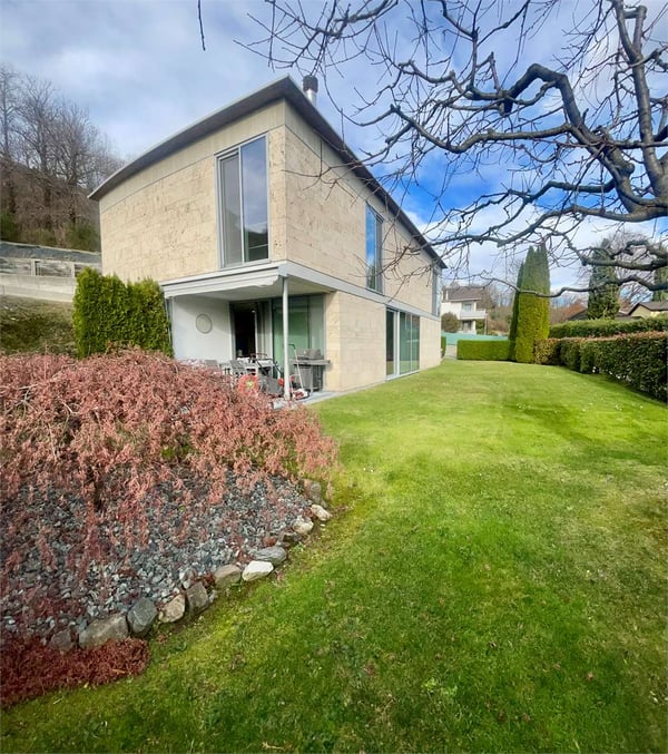 Splendida ed elegante villa dal design contemporaneo