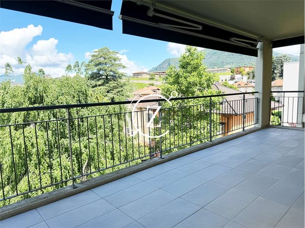 Appartamento 1.5 spazioso Balerna con vista aperta 3