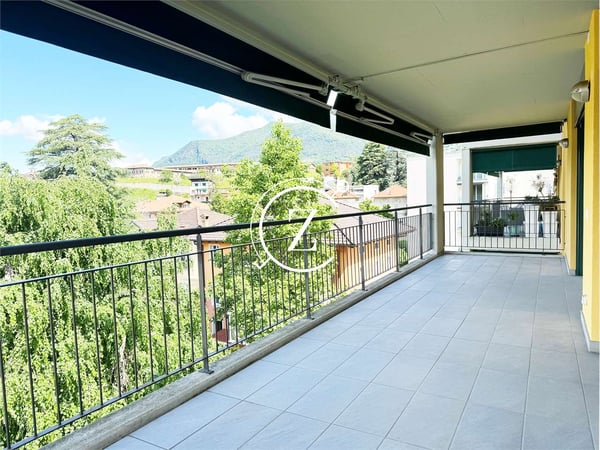 Appartamento 1.5 spazioso Balerna con vista aperta 2