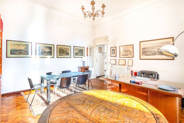 UFFICIO DI RAPPRESENTANZA IN PIAZZA SEMPIONE - ARCO DELLA PACE 12