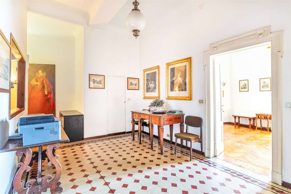 UFFICIO DI RAPPRESENTANZA IN PIAZZA SEMPIONE - ARCO DELLA PACE 5