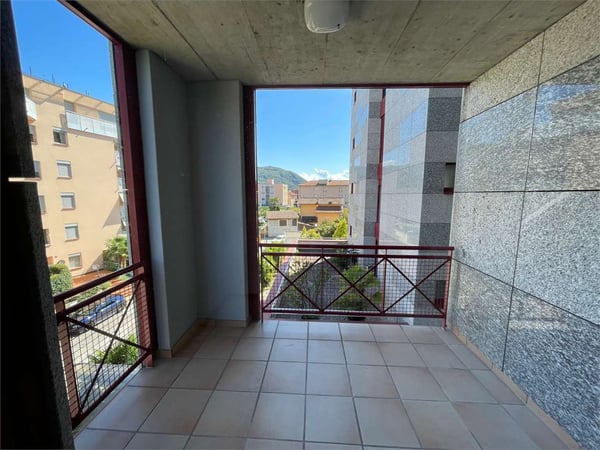 Affittasi Appartamento 3.5 locali ad Agno ristrutturato 1