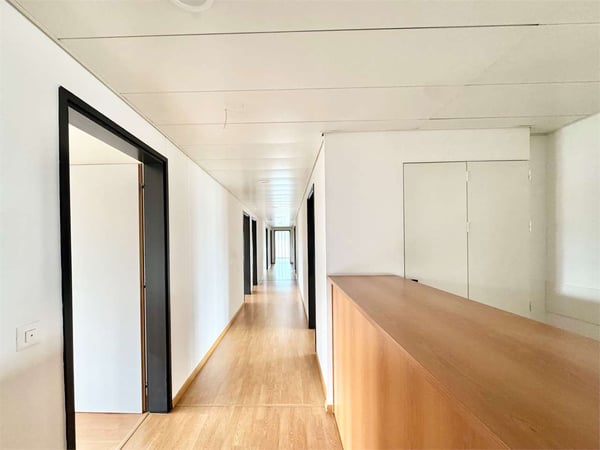 Ampio ufficio attico centrale a Lugano in zona di forte passaggio 2