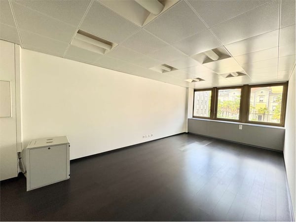 Ufficio moderno di 3 locali a Paradiso a pochi passi dal Lago di Lugan 4